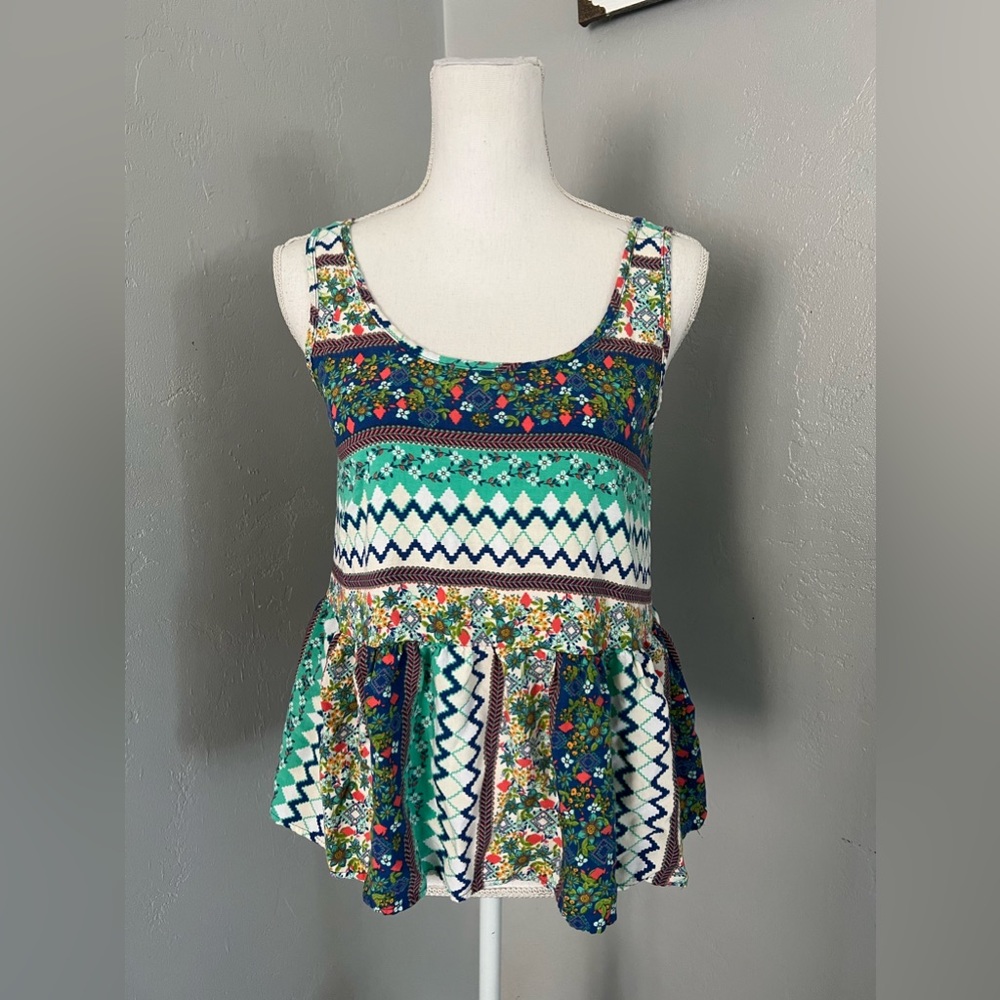 Soprano tank top size M